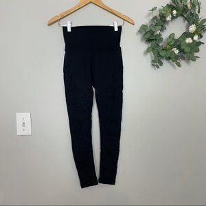 Avocado Bella Lace Black Leggings